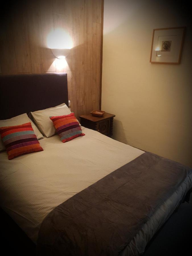 Bed and Breakfast Mouli Del Riu Saint-Pierre-dels-Forcats Exterior foto