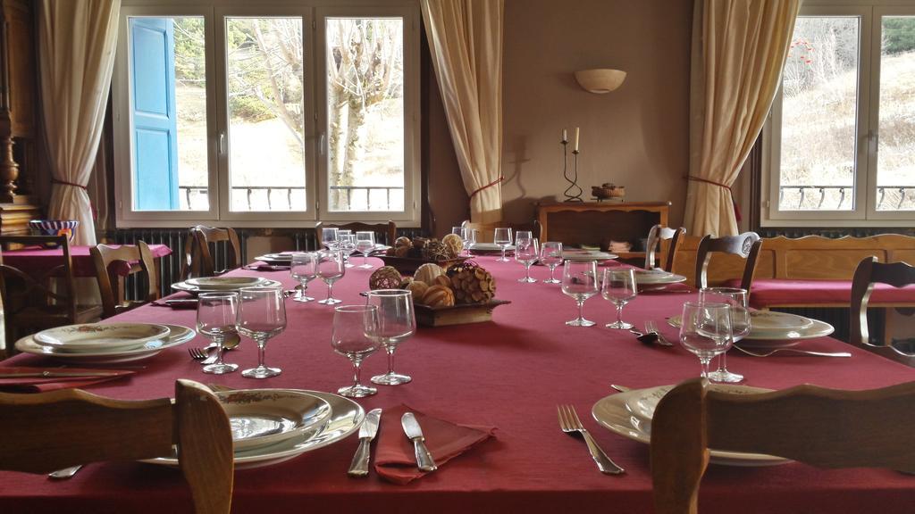 Bed and Breakfast Mouli Del Riu Saint-Pierre-dels-Forcats Exterior foto